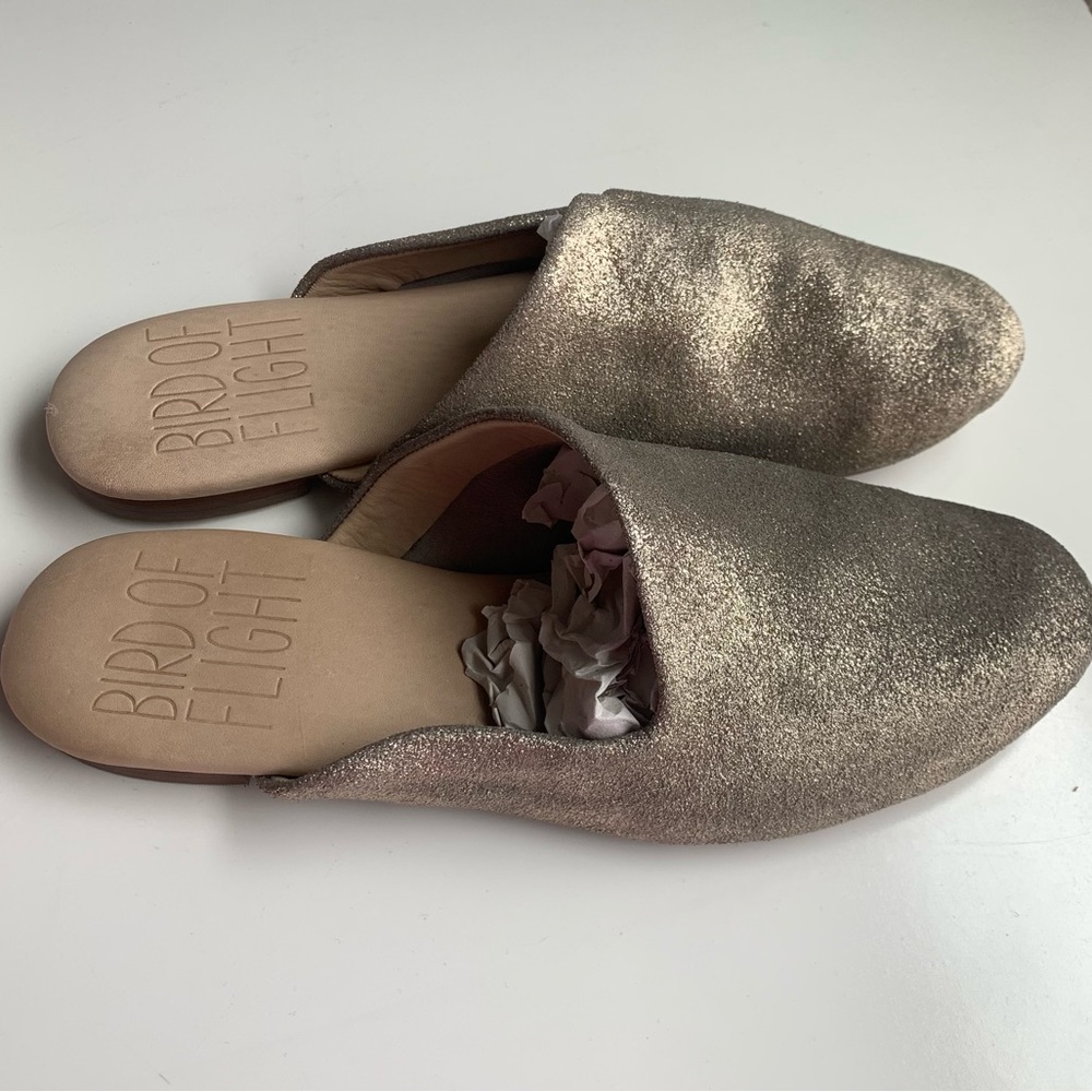 Bird Of Flight gray/ gold Slip Ons. Size 7